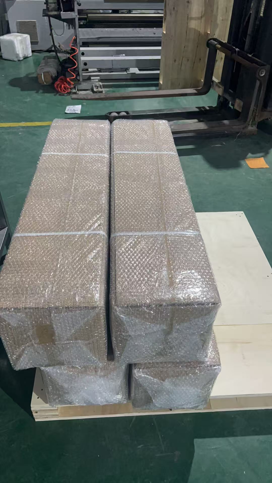 Derniers blogs de l'entreprise sur 1000 pic tissu de fibre de verre silicone